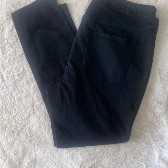 Universal Thread Black Ankle Cropped Jeans Modern Fit - Picture 10 of 11